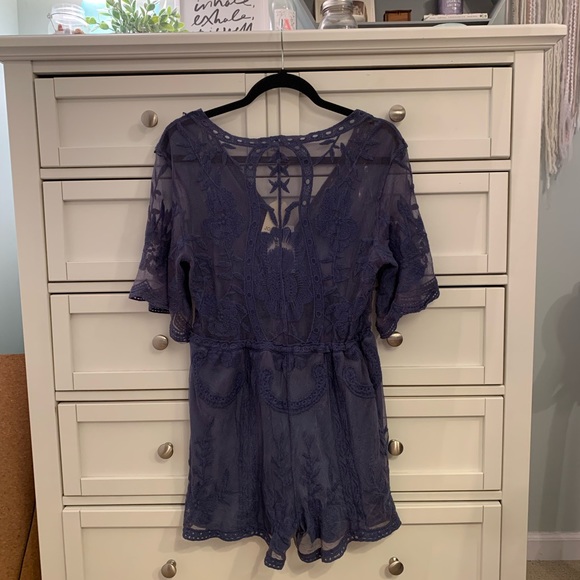 Embroidered Lace Romper - Picture 6 of 6